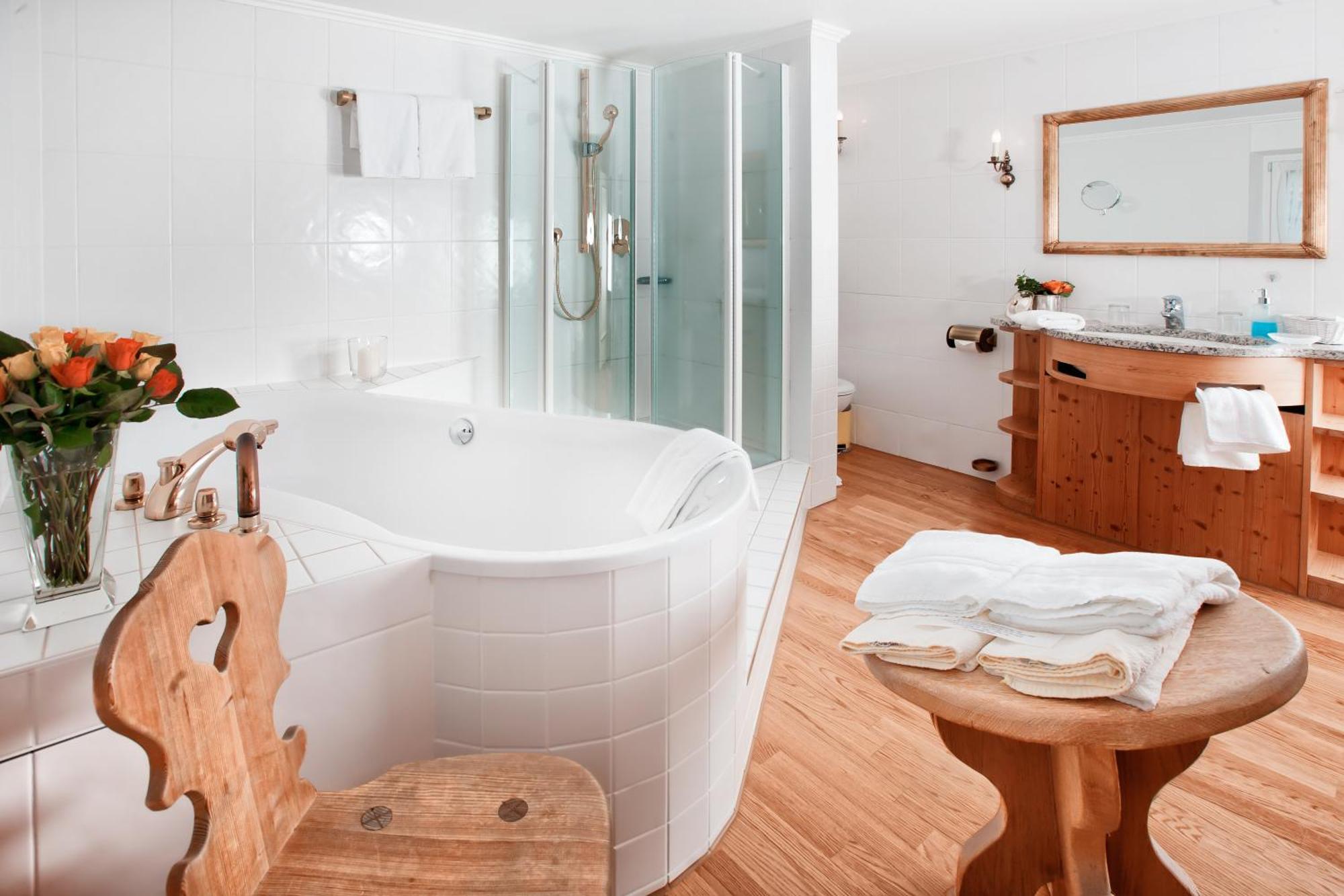 Mittelburg Wellnesshotel