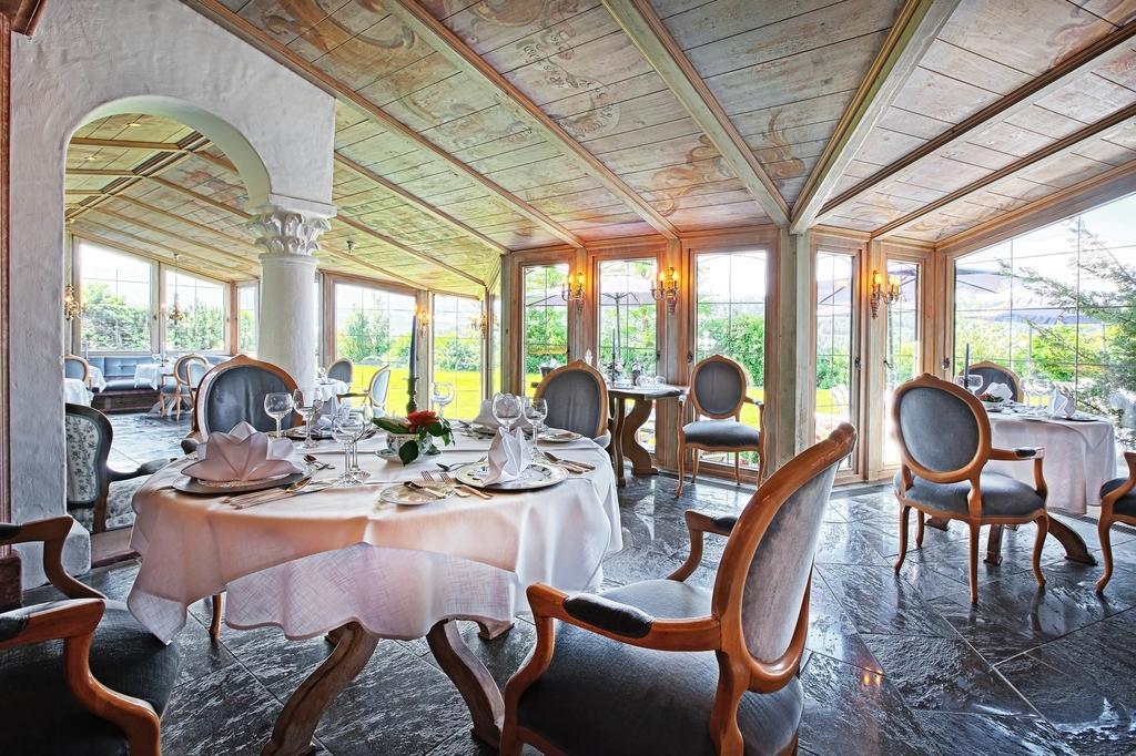 Mittelburg Wellnesshotel Hotel Oy-Mittelberg