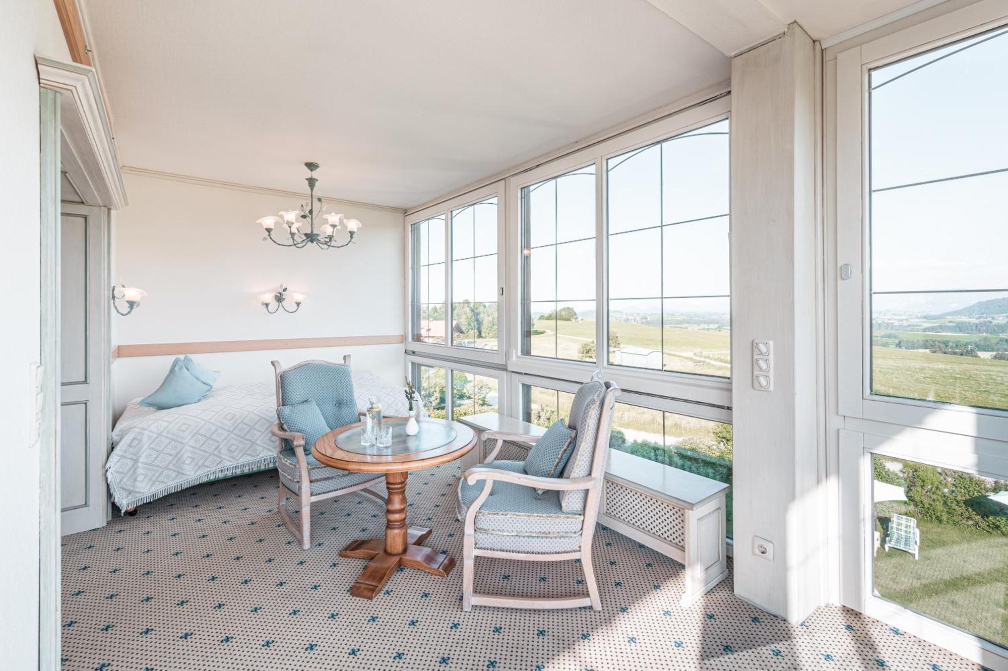Hotel Mittelburg Wellnesshotel 4*